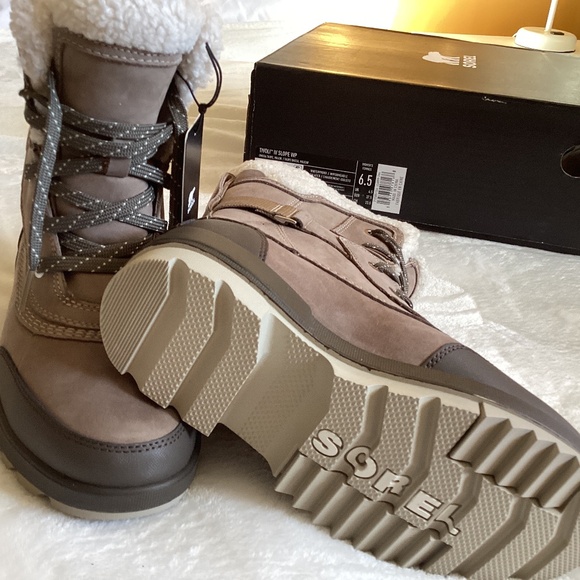 Sorel Ladies Waterproof winter boots - Picture 4 of 5